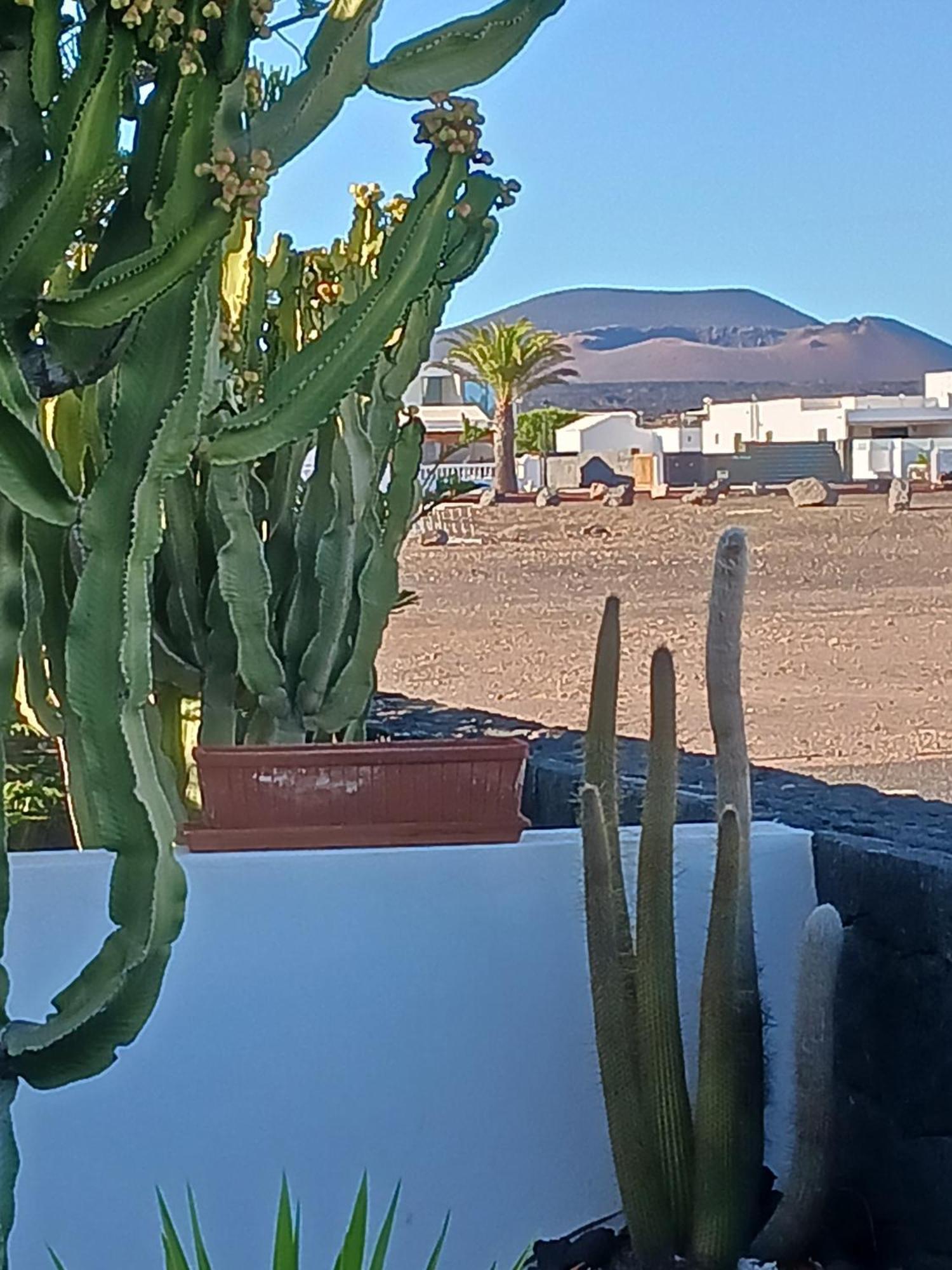 Casa Los Volcanes Uga Eksteriør billede